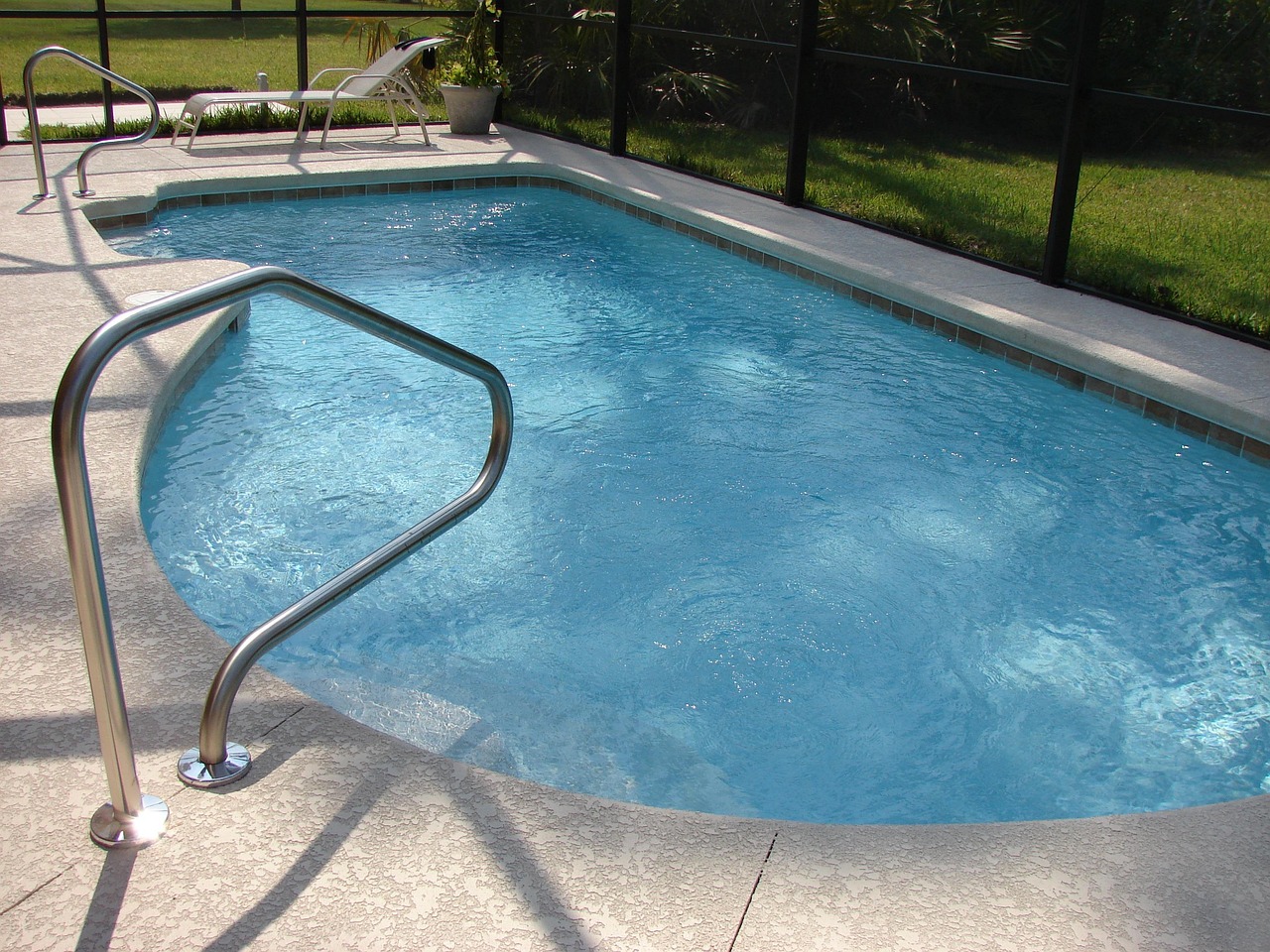 Pool builders in Katy, TX